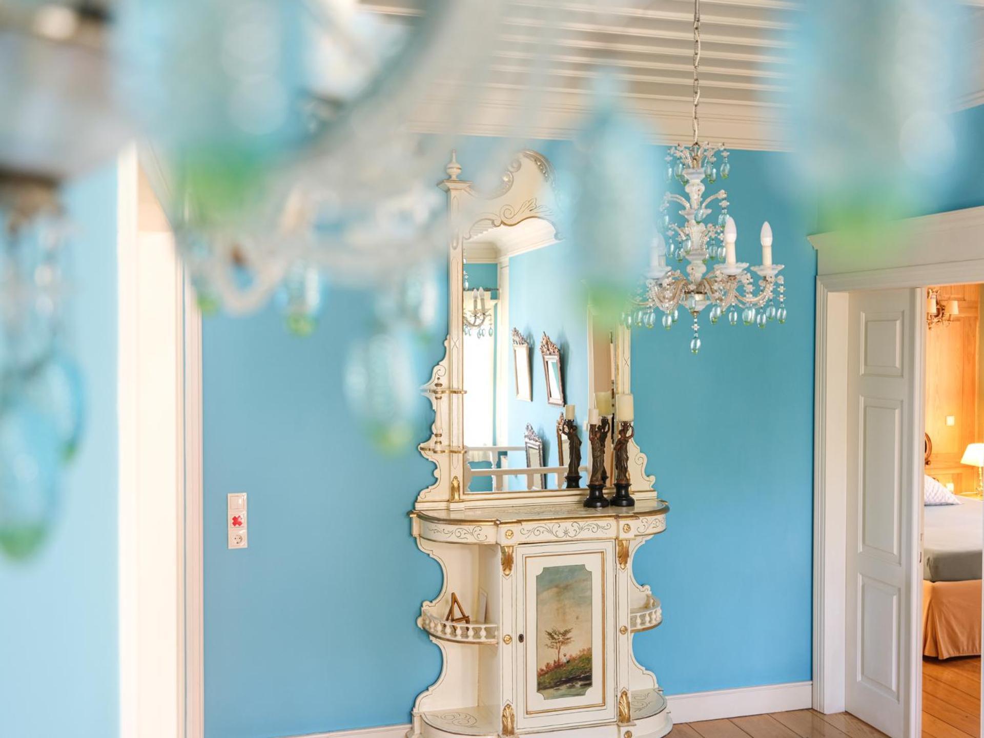 3br Venetian-style In Centre Villa