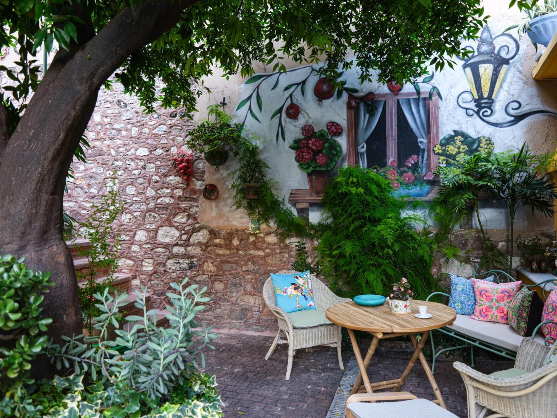 3br Venetian-style In Centre Villa *